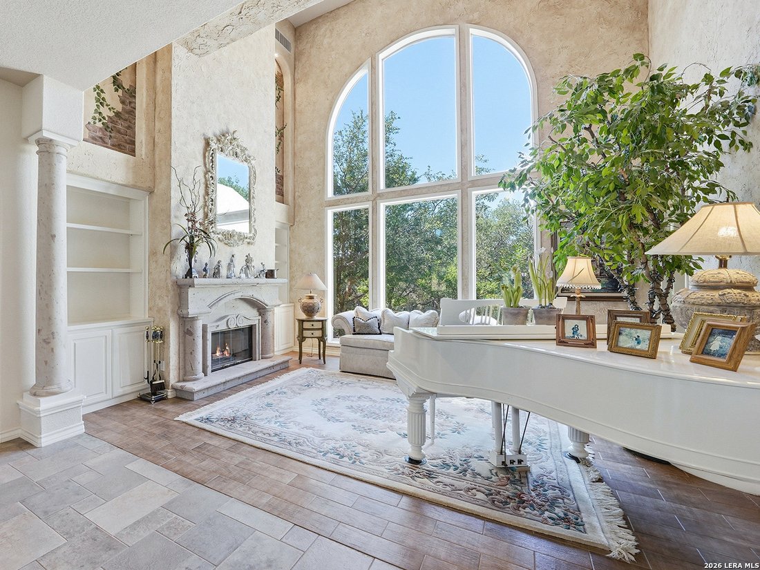 House in San Antonio, Texas, United States 3 - 18020975
