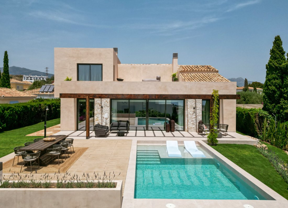 Villa in El Paraíso, Benahavis, Spain 5 - 16945214