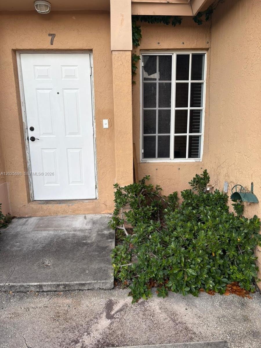 Condo in Hallandale Beach, Florida, United States 1 - 18017148