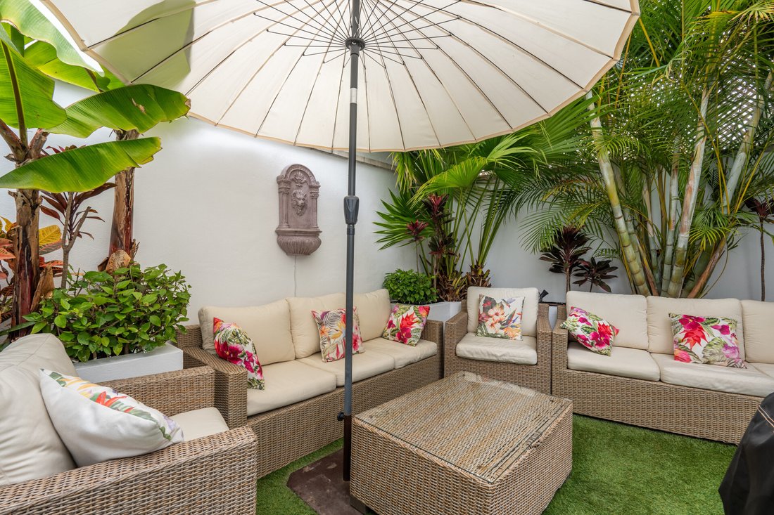 Townhouse in Marbella, Andalusia, Spain 1 - 17598467