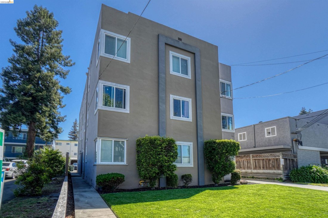 San Leandro, California, United States 1 - 18016199