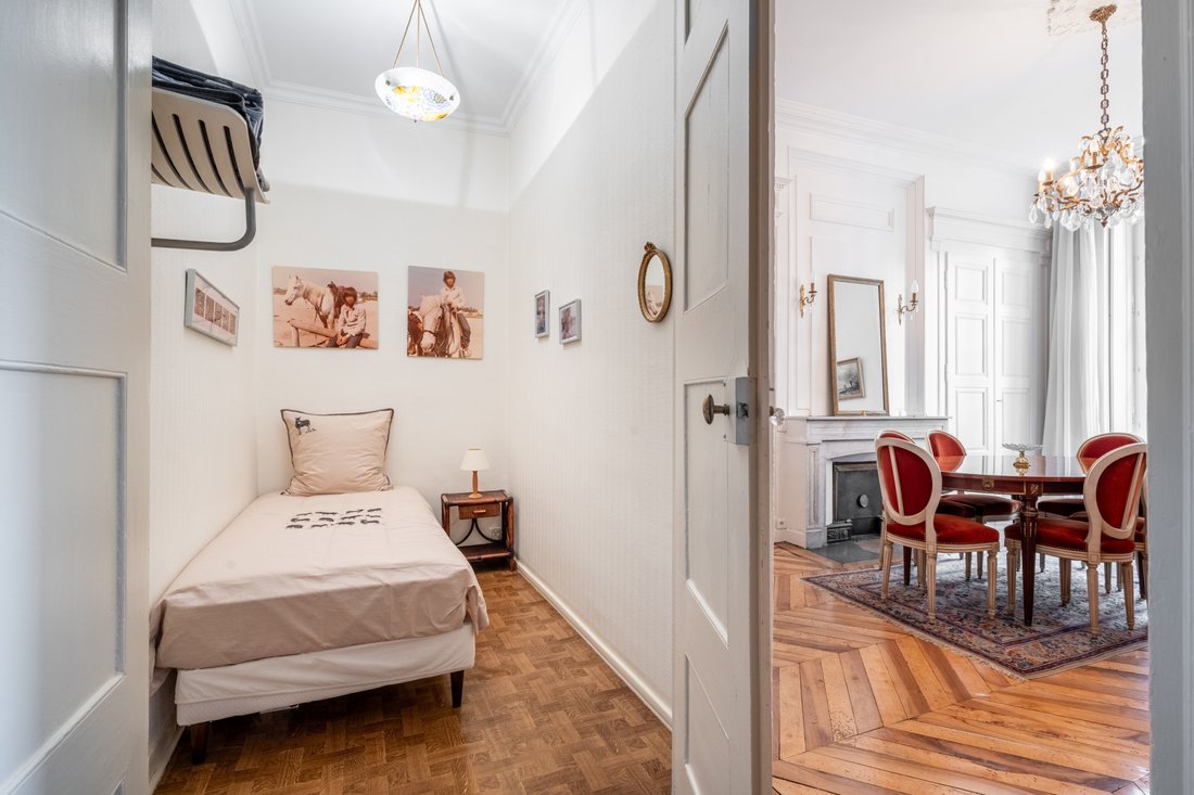 Apartment in Tête d'Or-Foch-Vitton, Lyon 6e Arrondissement, Lyon 4 - 18016367