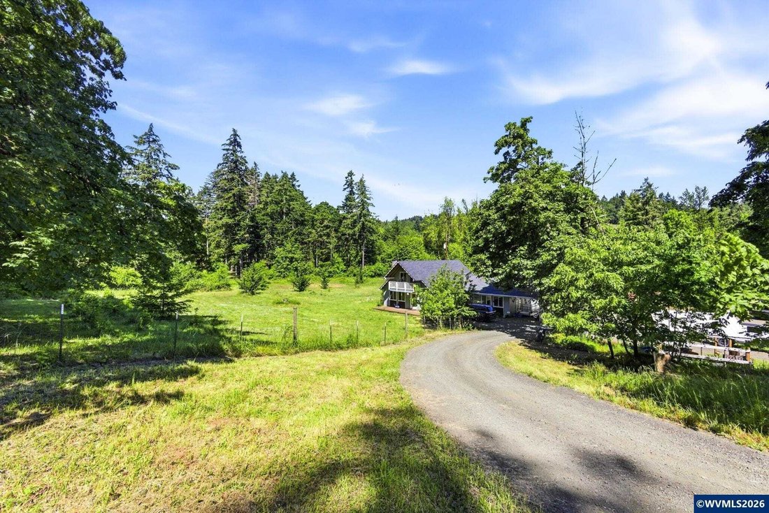 House in Dallas, Oregon, United States 2 - 18020644