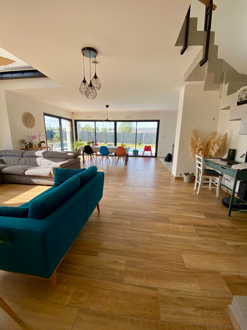 Villa in Courseulles-sur-Mer, Normandy, France 2 - 18017422
