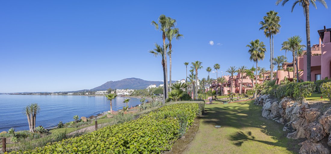 Apartment in Gualdalmansa, Estepona, Andalusia 1 - 17331316