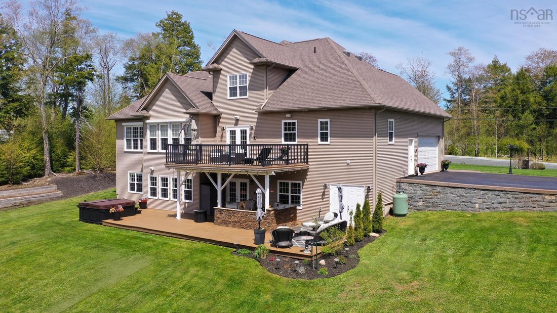 House in Windsor Junction, Nova Scotia, Canada 4 - 18017684
