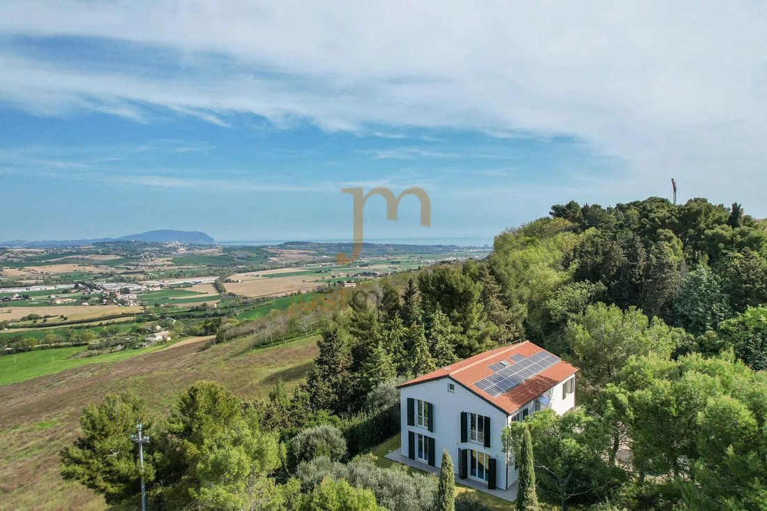 Villa in Potenza Picena, Marche, Italy 5 - 18017019
