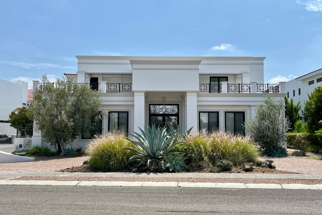 House in Santiago de Querétaro, Querétaro, Mexico 1 - 17820857