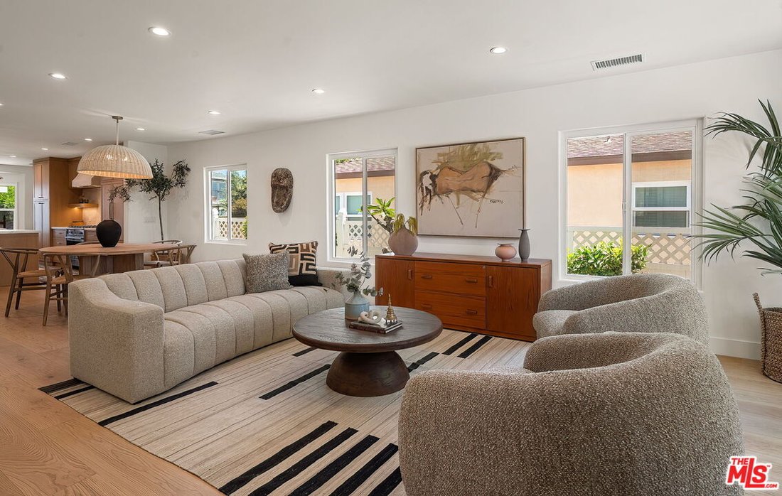 House in Los Angeles, California, United States 4 - 18020795