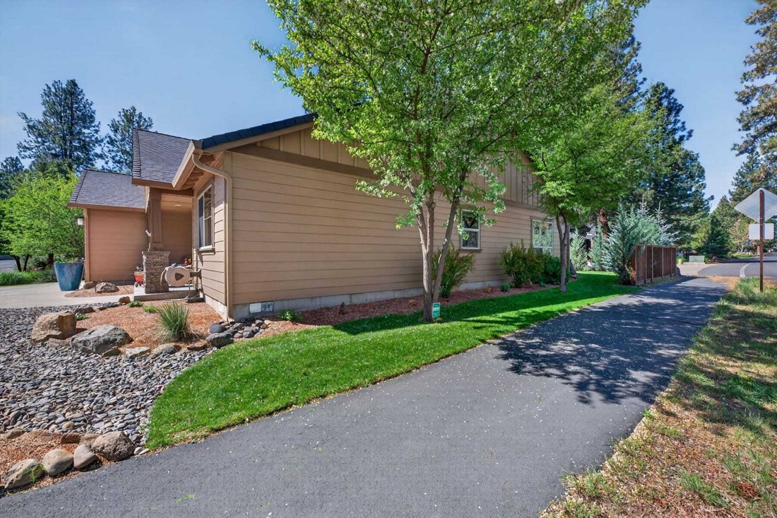 House in Sisters, Oregon, United States 5 - 18020453