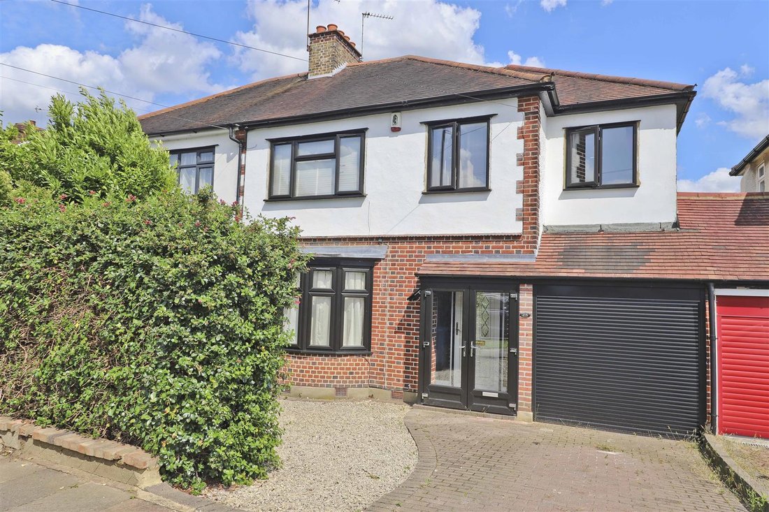 House in Eastcote, Hillingdon, England 1 - 18015733