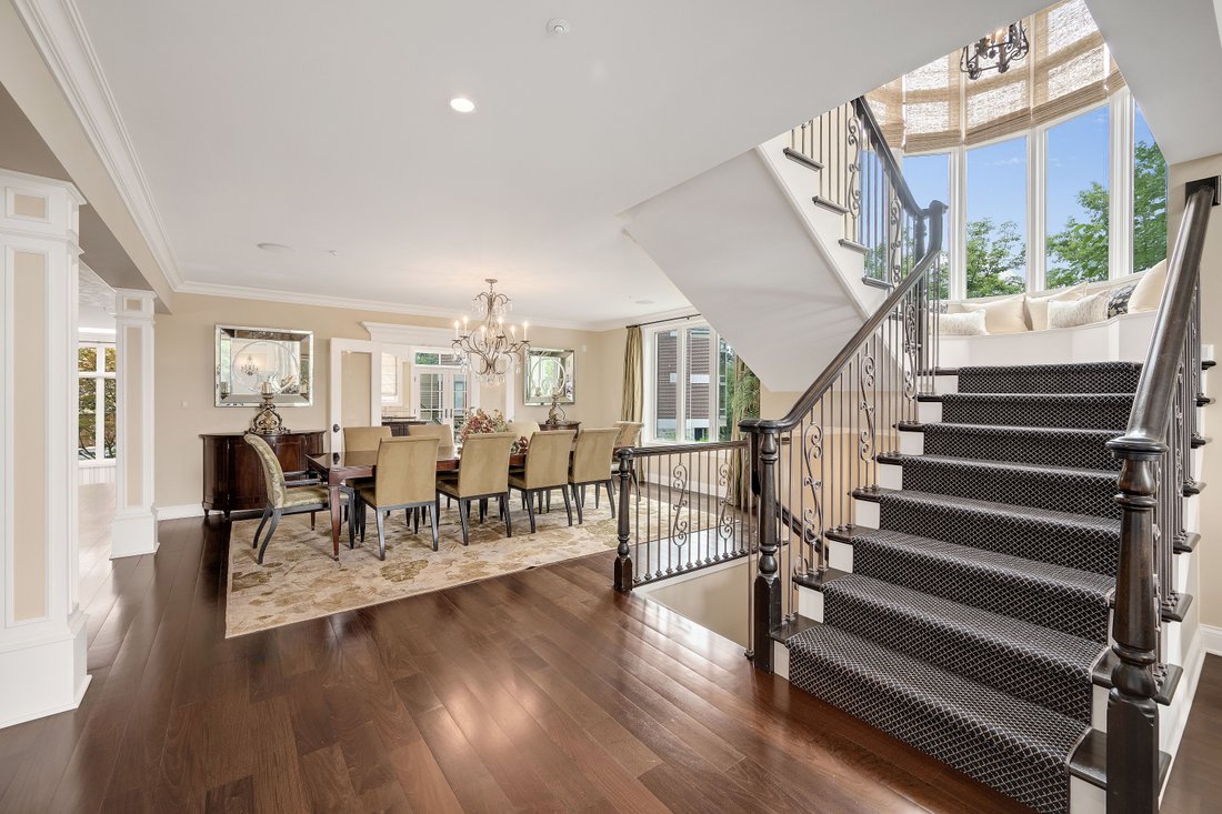 House in Hinsdale, Illinois, United States 4 - 18015431