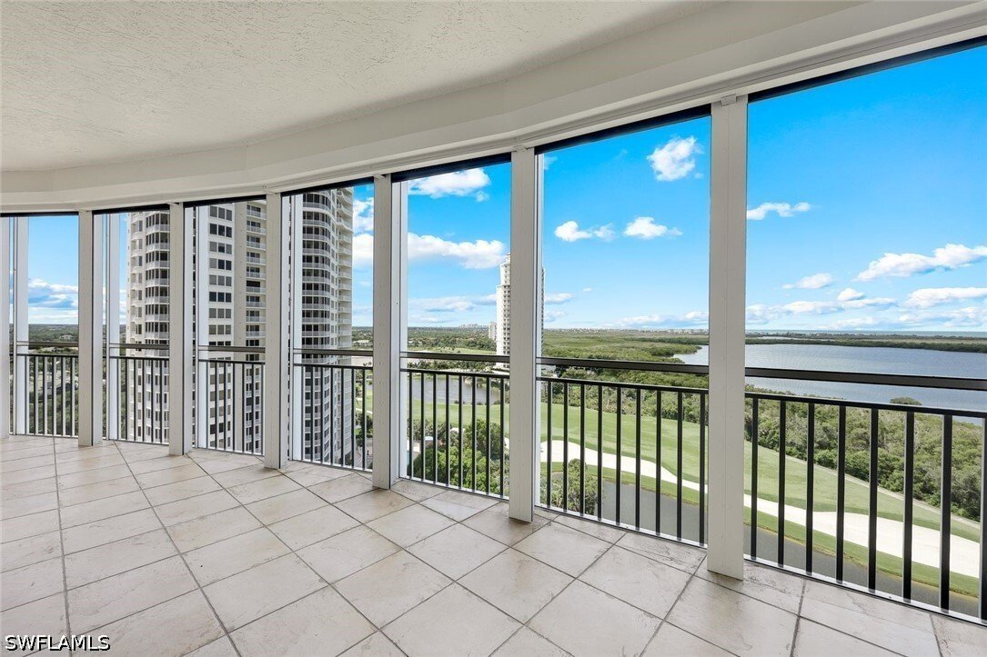 Condo in Bonita Springs, Florida, United States 5 - 18015588