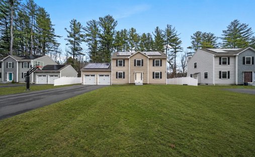Condo in Nashua, New Hampshire, United States 1