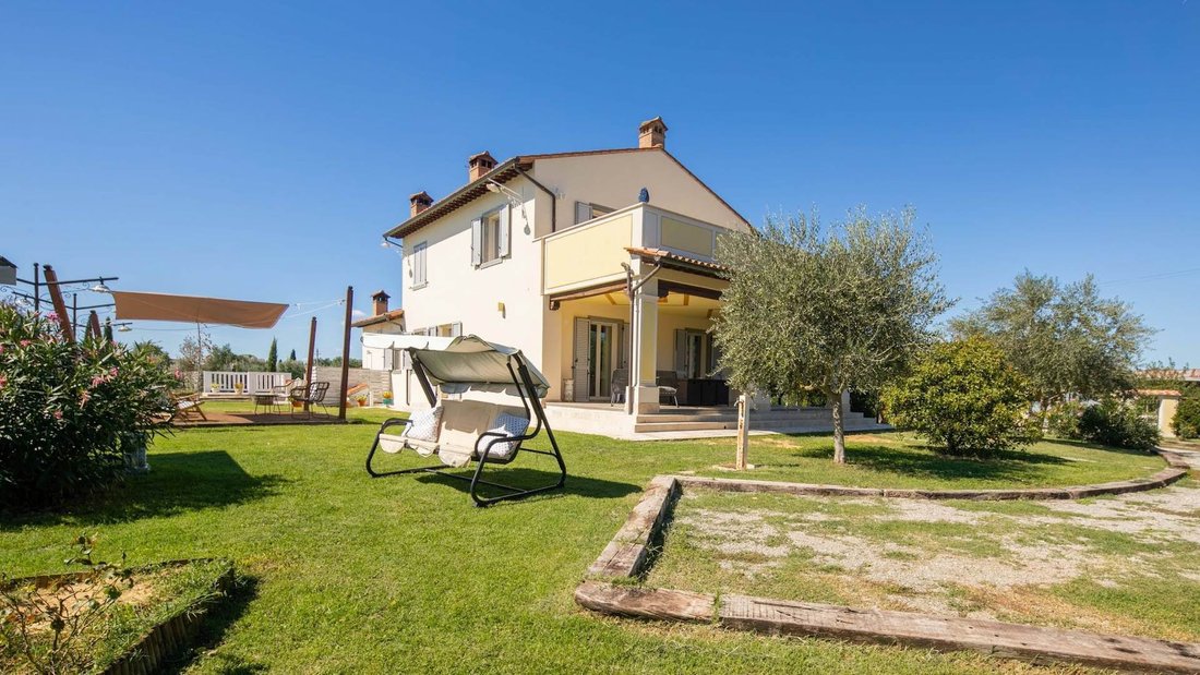 Villa in Center, Cortona, Tuscany 4 - 18021045