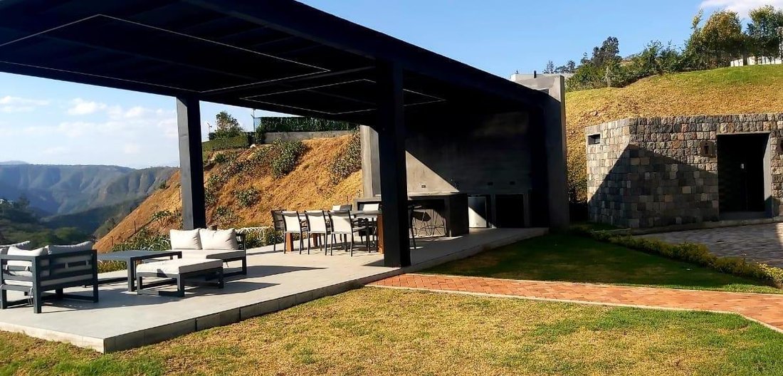 Land in Quito, Pichincha, Ecuador 2 - 18016739