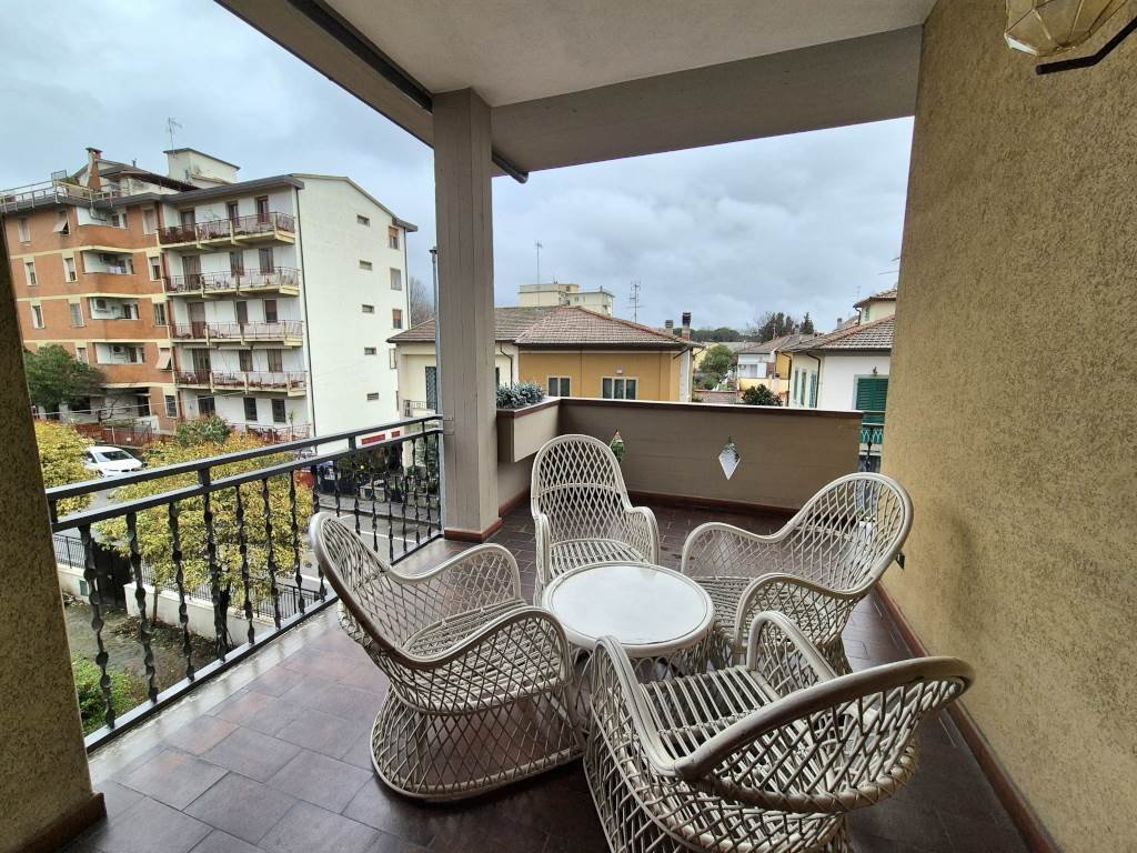 Villa in Station Center, Municipality of Sesto Fiorentino, Italy 4 - 17221294