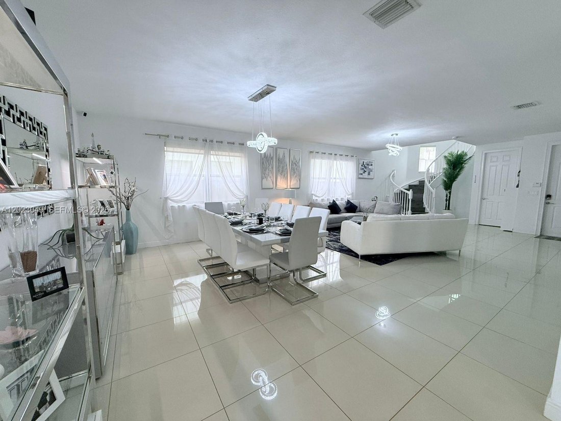 House in Doral, Florida, United States 4 - 18019258