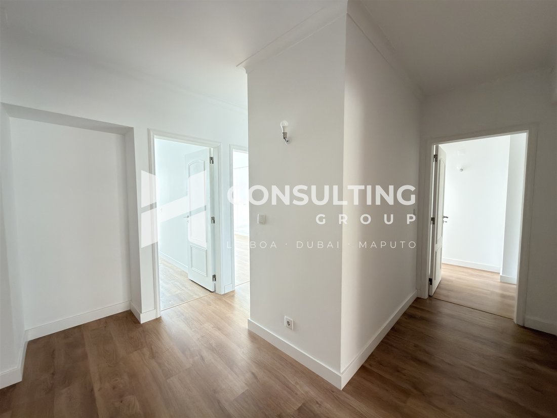 Apartment in Sao Domingos de Benfica, Lisbon, Portugal 5 - 18019488