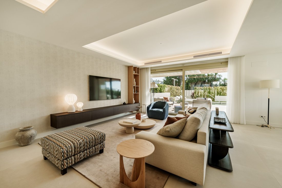 House in Marbella, Andalusia, Spain 3 - 16746355
