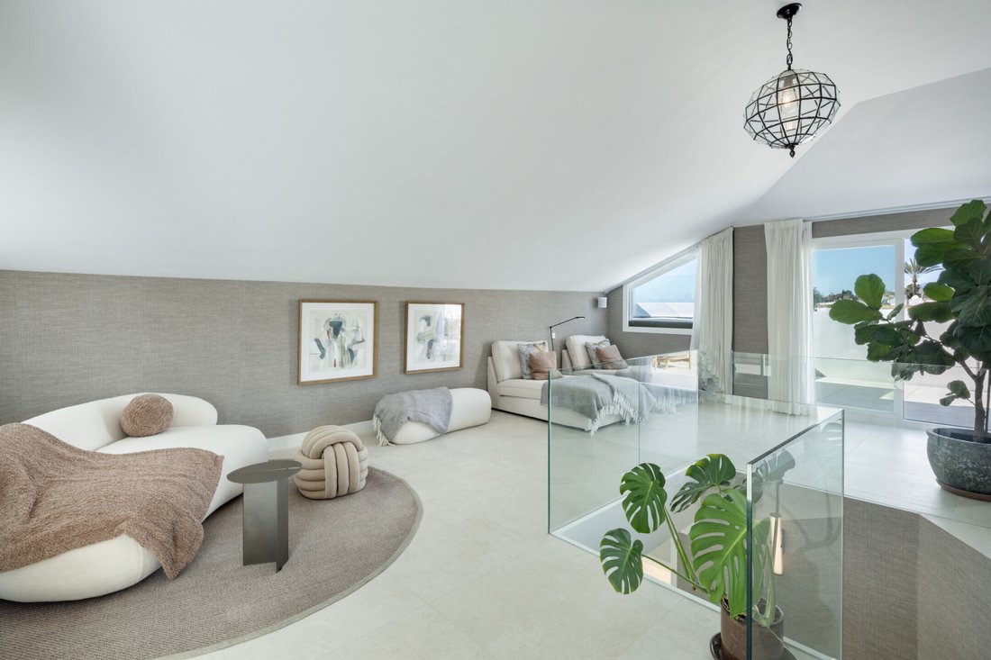 Apartment in Marbella, Andalusia, Spain 5 - 18019064