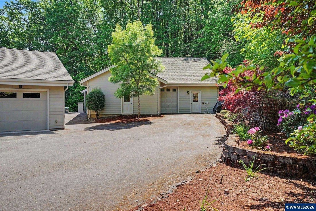 House in Salem, Oregon, United States 3 - 18020533
