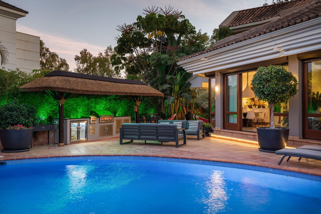 Villa in La Quinta, Benahavis, Andalusia 3 - 12307144