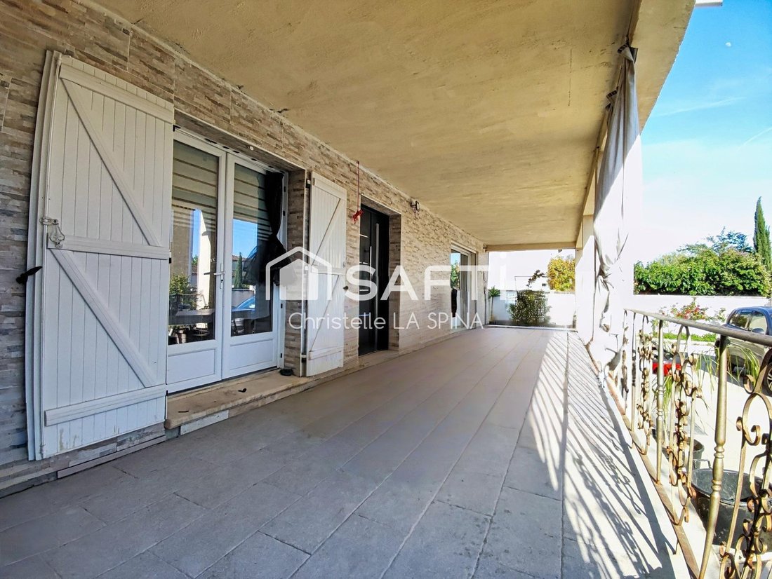House in Arles, Provence-Alpes-Côte d'Azur, France 3 - 18015281