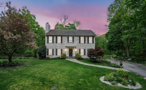 House in Mohegan Lake, New York, United States 1