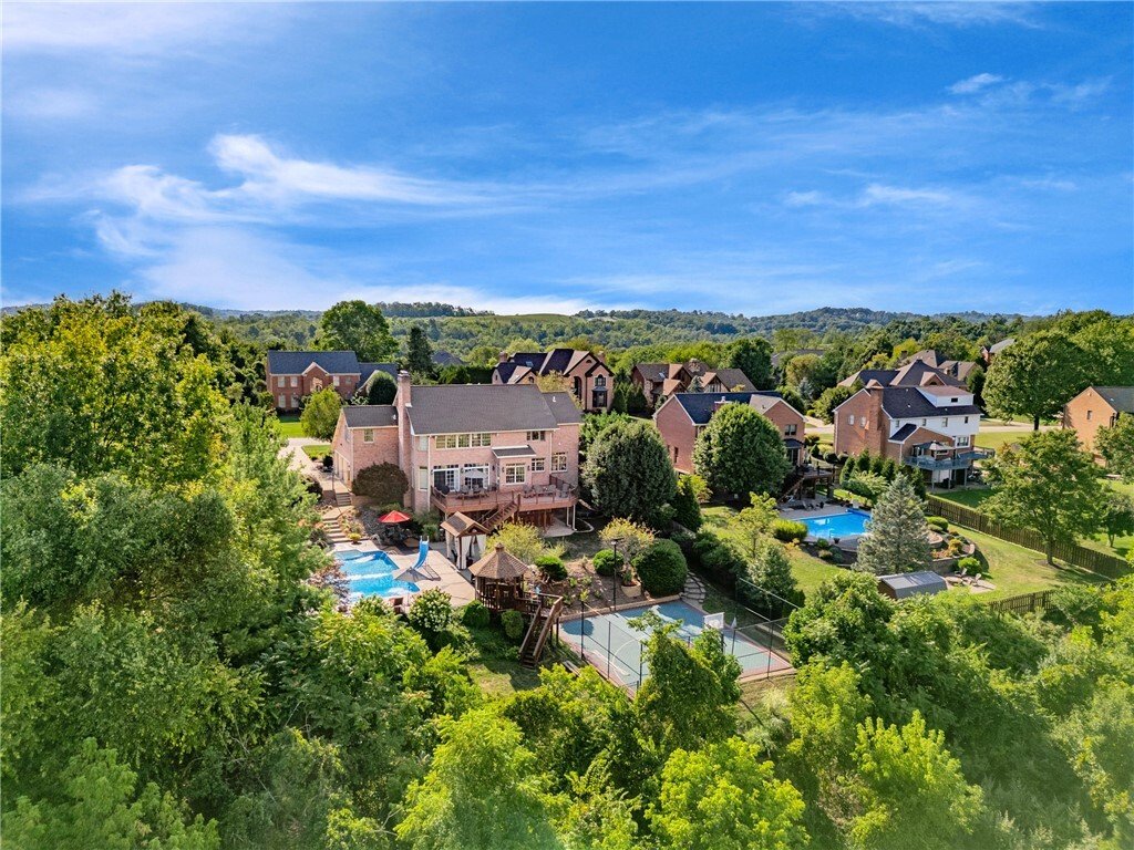 House in Jefferson Hills, Pennsylvania, United States 2 - 18017542