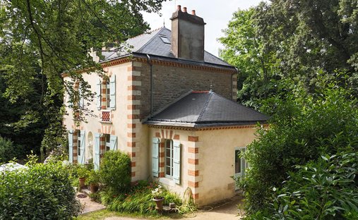 House in Zone Urbaine, Arradon, France 1