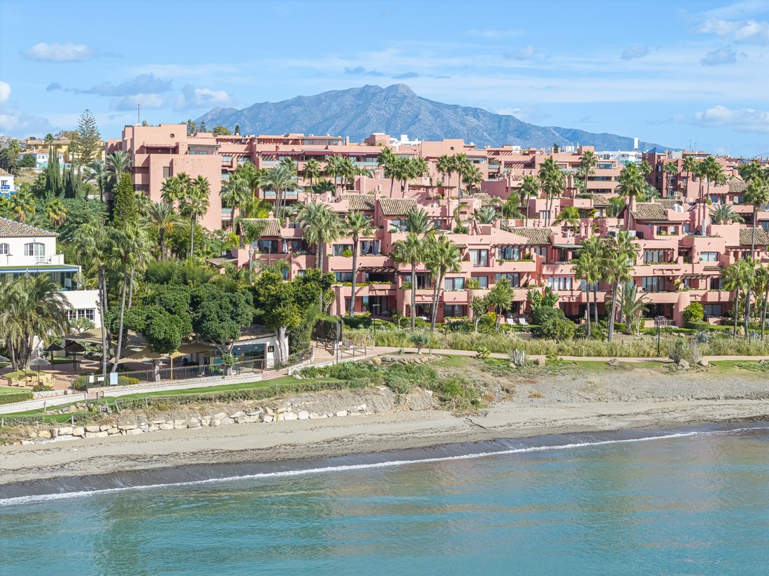 Apartment in Gualdalmansa, Estepona, Andalusia 4 - 17331325