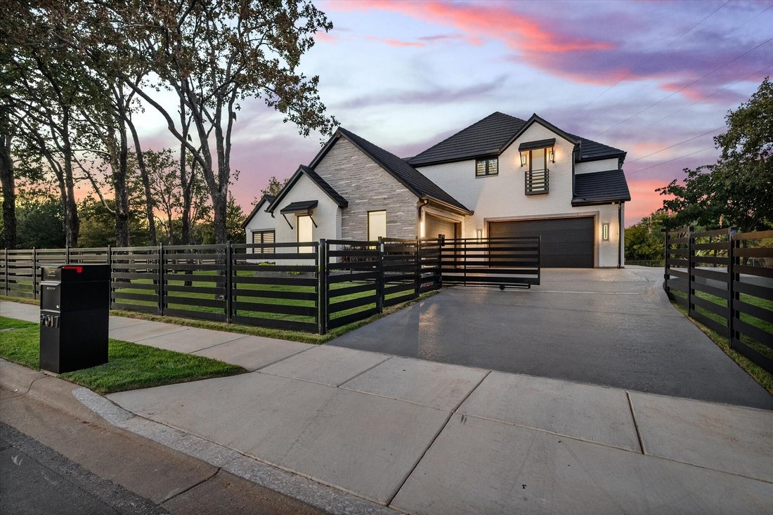 House in North Richland Hills, Texas, United States 1 - 18018085
