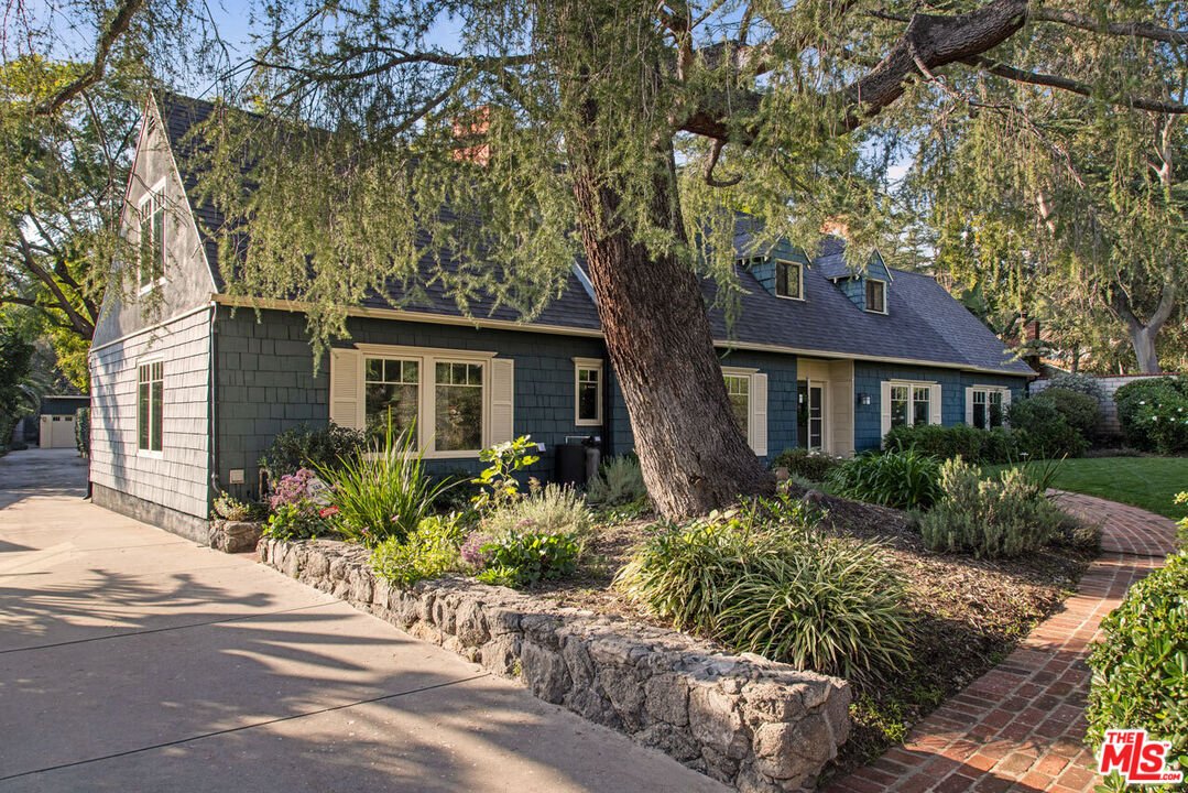 House in Altadena, California, United States 1 - 16612015