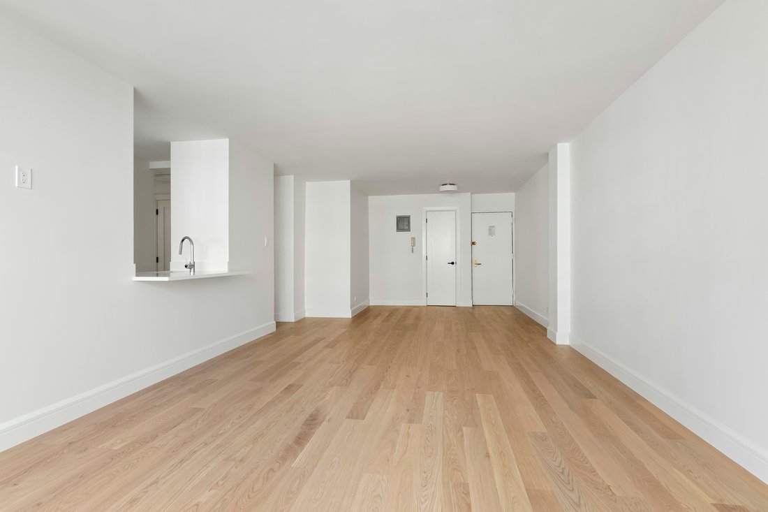 Co Op in New York, New York, United States 4 - 18010067