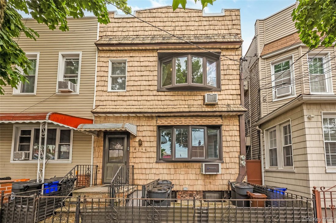 House in New York, New York, United States 1 - 18019511