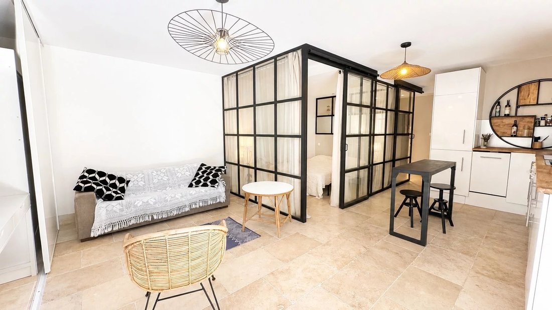 Apartment in Granettes-Jauberte-Sainte Anne, Aix-en-Provence, France 3 - 18016726