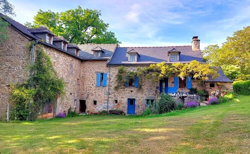 Villa in Lunac, Occitania, France 1