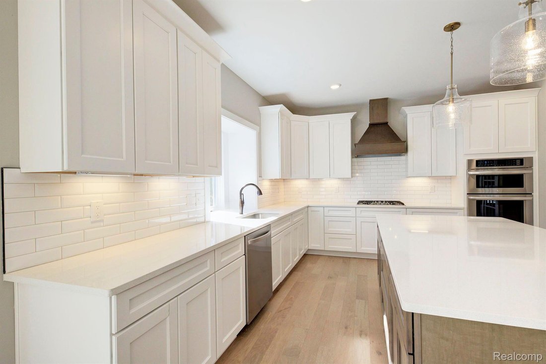 House in Howell, Michigan, United States 5 - 18017819