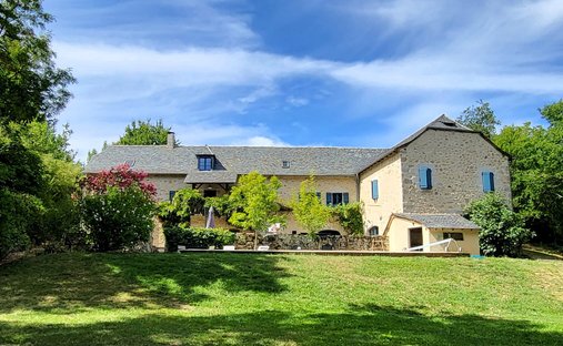 Villa in Lunac, Occitania, France 1