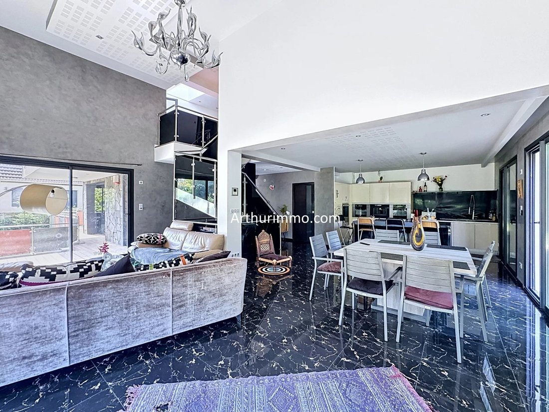 House in Les Orchidees, Limeil-Brevannes, France 5 - 18017040