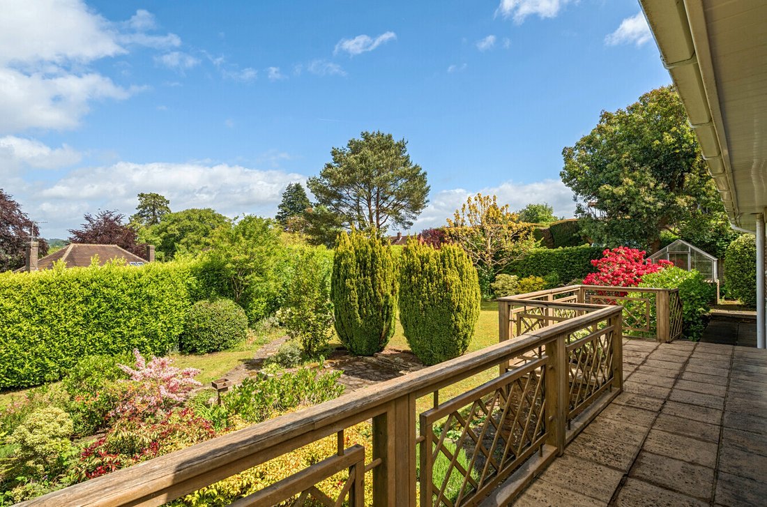 Bungalow en Almshouse Common, Haslemere, Inglaterra 2 - 18015687