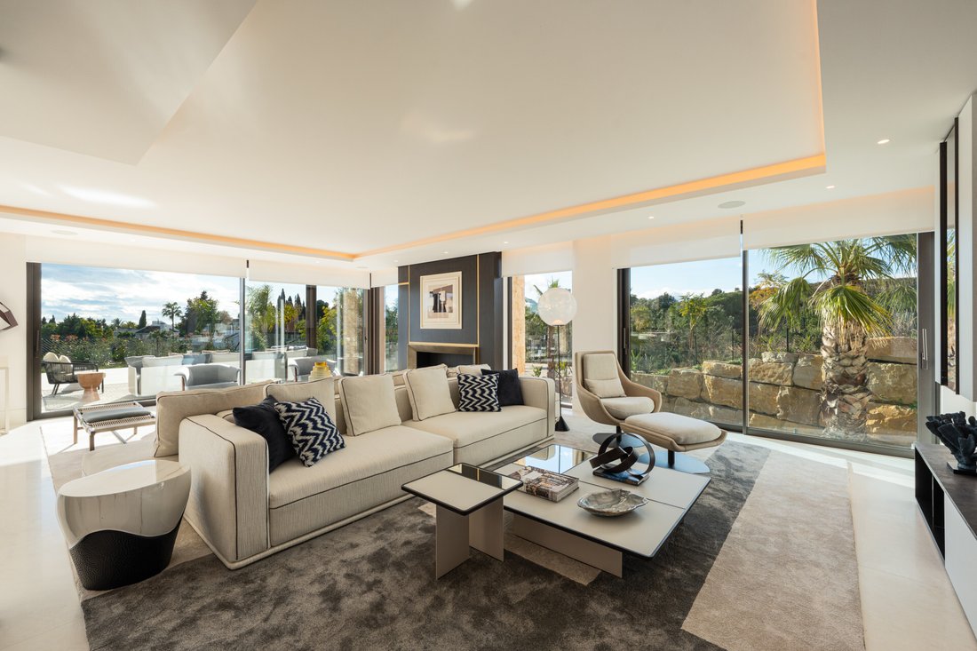 Villa in Marbella, Andalusia, Spain 4 - 17720579