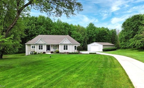 House in Chagrin Falls, Ohio, United States 1