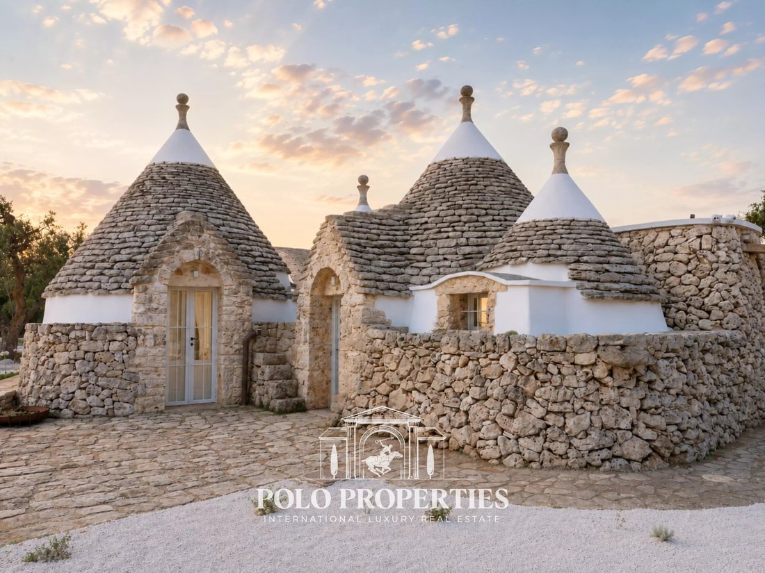 House in Paretone - Zone I - Village of the Child, Martina Franca, Apulia 2 - 15666244