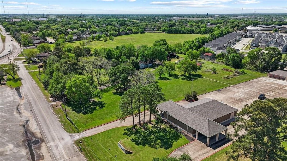 Land in Houston, Texas, United States 5 - 18016875