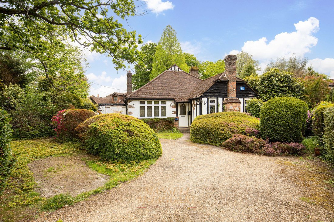 Bungalow en Crawley Down (Worth), Crawley Down, Inglaterra 1 - 18016968