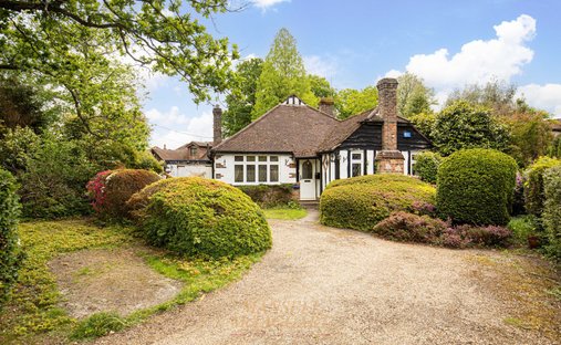 Bungalow en Crawley Down (Worth), Crawley Down, Inglaterra 1