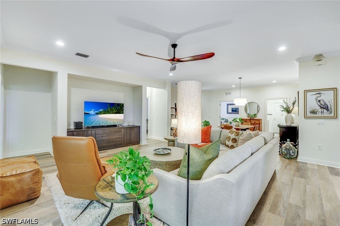 Condo in Naples, Florida, United States 3 - 18018810
