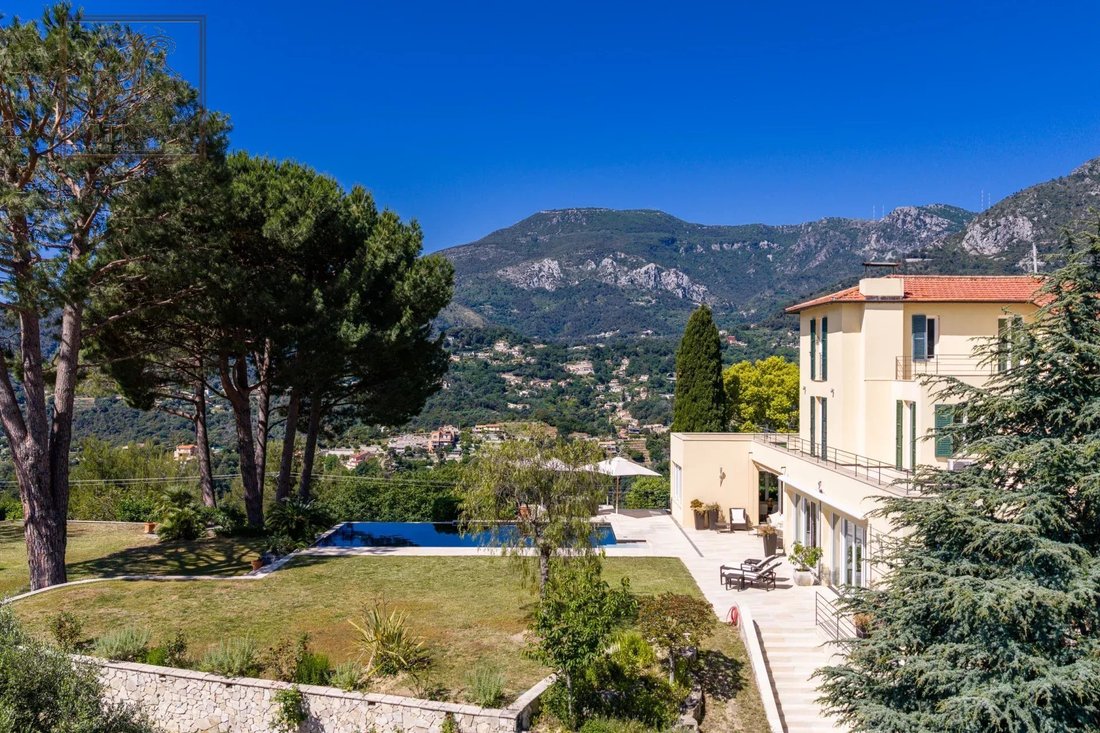 Villa in Menton, Provence-Alpes-Côte d'Azur, France 5 - 18017023